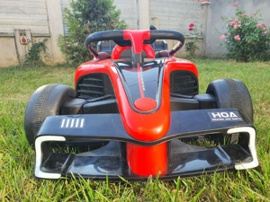 Masinuta formula 1 electrica noua  cu telecomanda ( am mai multe bucati )