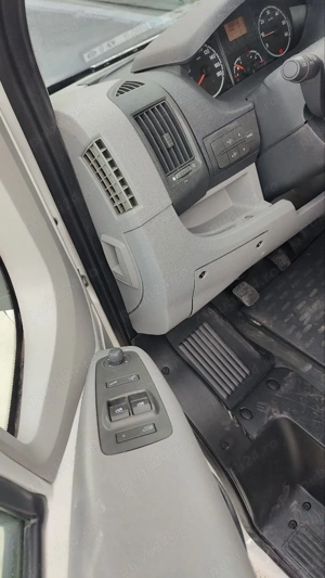Peugeot Boxer 2,2 HDI 89000 km Reali ! - imagine 10