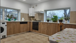 Casa in Mintia - imagine 3