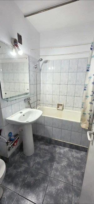 Apartament 2 camere, semidecomandat - Craiovei - imagine 5