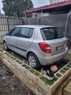 Vind Skoda Fabia 2008 1,2 Benzină  - imagine 2