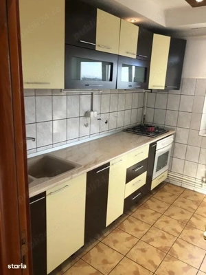 Persoana Fizica. Apartament 3 camere decomandate   72 mp + Balcon  KM 4 5, Aurel Vlaicu - imagine 4