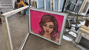 Geamuri Termopan cu imprimeu frizerie