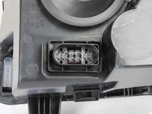 Far Faruri Mercedes Sprinter 2018+ stanga - dreapta / cu motor Noi, originale - imagine 7