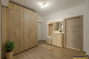 Apartament 2 camere,tip penthouse,mobilat, utilat,2 terase,100mp,Tractorul,Brasov. - imagine 4