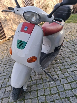 Vand scuter Vespa ET 2  50 cmc. 1998