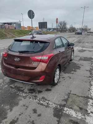 Vând Hyundai i30 crdi  - imagine 5