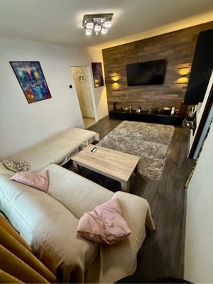 [PROPRIETAR] Podu Roș - 2 camere - 50m2 - etaj 3 4