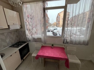 inchiriez apartament  - imagine 2