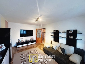 De vanzare apartament 3 camere Aradul Nou - imagine 3