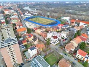 Vilă spațioasă 202 mp utili, Calea Romanilor - imagine 2