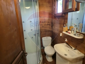 Casă / Vilă cu 3 camere de vânzare - imagine 10
