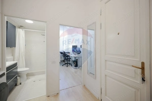 Apartament cu 3 camere de vânzare, ultracentral - imagine 9