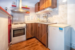 Casă cu două corpuri, teren 835 mp, str. I.L. Caragiale, Râșnov - imagine 14