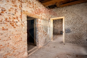 COMISION 0% | CASA SASEASCA | LA ROSU | CENTRU | RASNOV - imagine 10