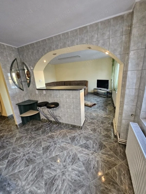 Ofer spre vanzare apartament 2 camere decomandat - imagine 5