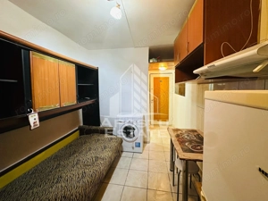 Garsoniera zona Vlaicu