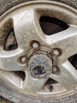 Dezmembrez Kia Sportage 2.0 benzina  - imagine 3