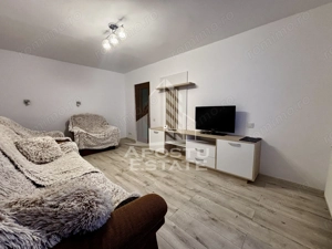 Apartament 3 camere,centala proprie, decomandat, Zona Lipovei