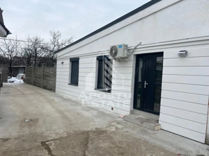 Apartament cu 3 camere, 2 locuri de parcare, zona Lipovei