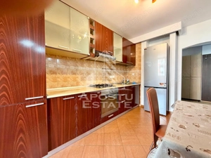 Apartament cu 3 camere, centrala prorpie, zona Aradului - imagine 9