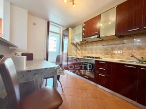 Apartament cu 3 camere, centrala prorpie, zona Aradului - imagine 8
