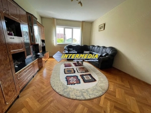 Casa D+P+E vanzare Finisata si  500 mp Teren toate utilitatile strada asfaltata - imagine 12