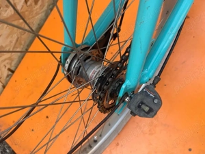 bicicleta btwin cu schimbator in butuc roti 24"