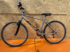 bicicleta b1 replic cadru aluminiu roti 26"