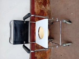 Scaun wc pe roti  - imagine 3