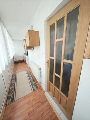 Vand apartament cu 2 camere,  ETAJ 2, Hunedoara, Micro 5, 48000 euro neg - imagine 4