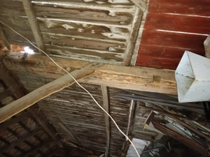 Vând șură veche pentru demontare   relocare sau materiale recuperabile de calitate 