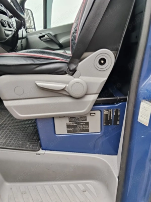 vând vw crafter 2.5 136 cp euro 5,an 2011 - imagine 2