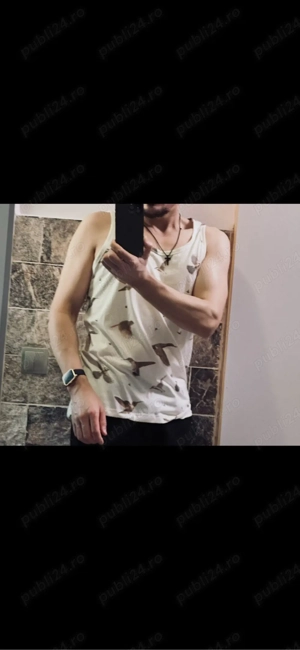 Tanar caut !Doamne Domnisoare!