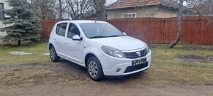 Dacia Sandero an 2010 motor 1,2 , 55 kw, 75 CP recent adus - imagine 2