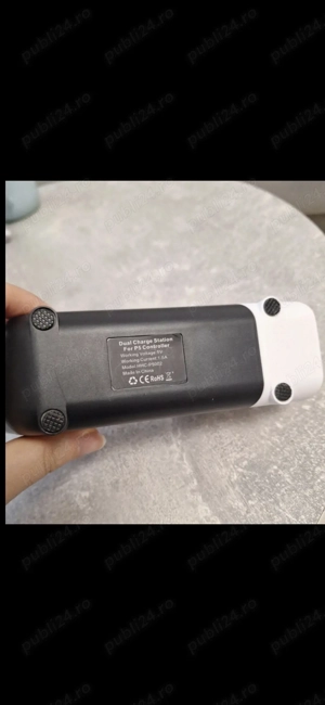 Încărcător nou PS 5 pentru 2 joystick-uri - imagine 3