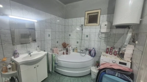 Casa 4 dormitoare, 220 mp, teren 500 mp, zona Titulescu - imagine 14