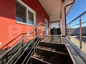 Casa de vanzare, 350 mp utili, 1000 mp teren - Cetate - imagine 19