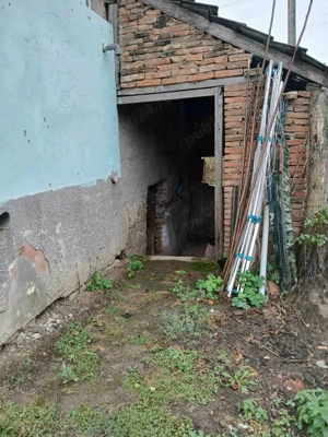 Oportunitate în Saschiz! Casă 67mp + construcție secundară | 4 ari teren | Potențial extindere - imagine 3