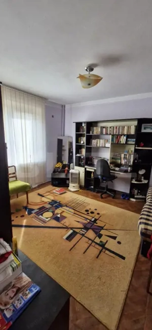 Apartament 3 camere, 116 mp, Găești – zonă centrală - imagine 7