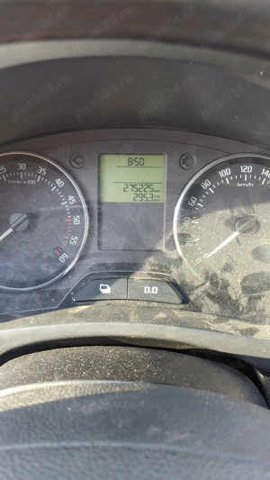 Autoturism Skoda Fabia 1.6 TDI 2010 - imagine 5