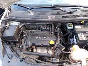 Opel CORSA D *An 2010 * Euro 4 *benzina 1.2-80cp import Germania  - imagine 7