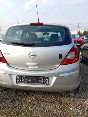 Opel CORSA D *An 2010 * Euro 4 *benzina 1.2-80cp import Germania  - imagine 10
