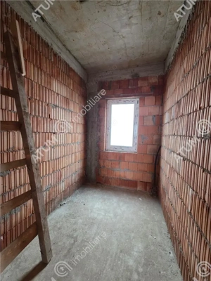 Casa cu 4 camere pe un singur nivel teren 500 mp din Selimbar - imagine 11