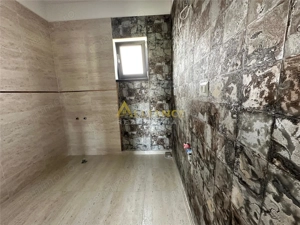 <Casa individuala> 4 camere 3 bai teren 380 m2 Zona linistita - imagine 2