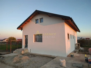 < Casa individuala parter >3 camere 2 bai teren 250mp - imagine 7