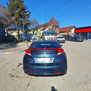 Honda Civic an 2013, 1.6 diesel, extrem de intretinuta - imagine 2