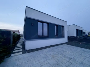 Duplex 4 camere, despartit prin dressing, 93mp, 360 teren in Urseni