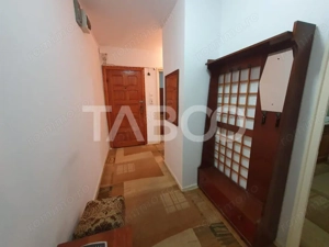 Apartament 2 camere de inchiriat zona 1 Decembrie etaj 2 - imagine 7