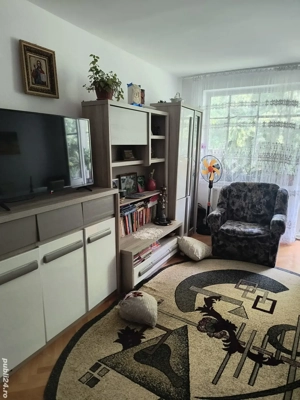 vand apartament cu 2 camere - imagine 3